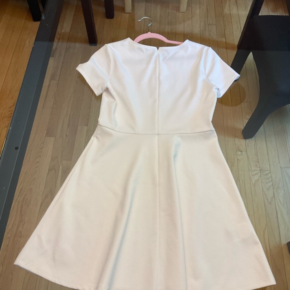 NWT BCBGMaxAzria Chic White Mini Dress - Picture 11 of 12